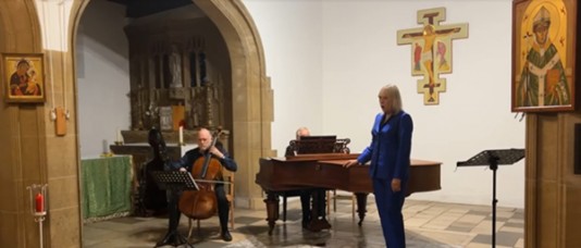 Susie Self performing with Alexander Wells and Michael Christie in the Chapel